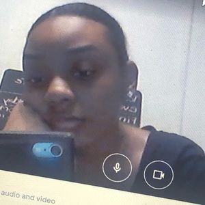 Meet your Posher, Karima